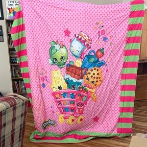 Shopkins Bed Set, Shower Curtain, shower rings.
